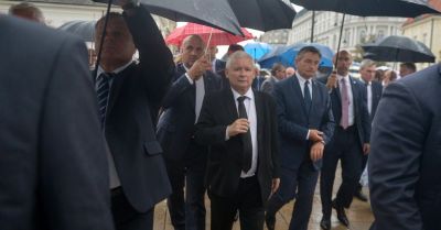 Wśród ochroniarzy Kaczyńskiego byli zatrudnieni żandarmi wojskowi