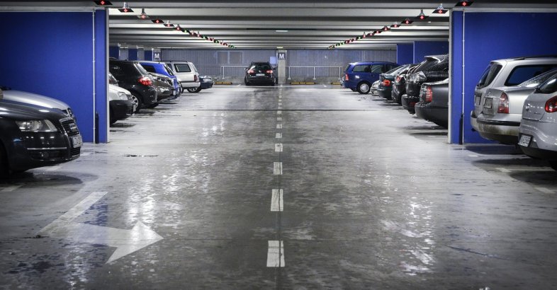 zdjęcie: Rozszerzenie strefy płatnego parkowania – komentarz burmistrza Woli / pixabay/427955