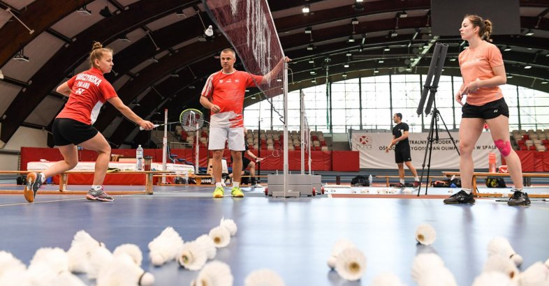 zdjęcie: Polscy badmintoniści trenują w ośrodku COS w Spale / fot. nadesłane