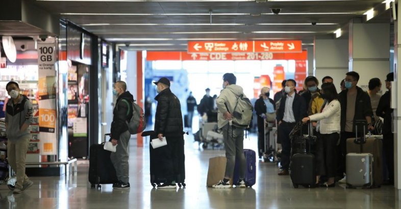 zdjęcie: Rzecznik Praw Pasażerów w 2020 r. doprowadził do ugód na kwotę 200.932 euro oraz 3.361 zł / fot. PAP