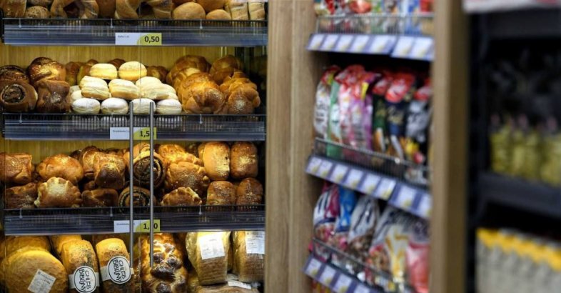 zdjęcie: W czerwcu średnie ceny w sklepach spożywczych spadły o 6 proc. mdm / fot. PAP
