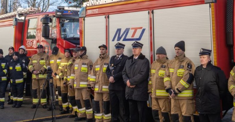 zdjęcie: Nowe wozy dla strażaków ochotników / fot. nadeslane