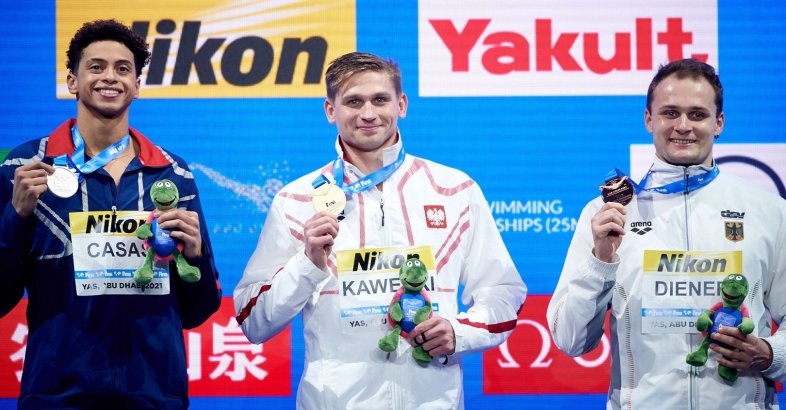 zdjęcie: Polscy pływacy znakomicie zakończyli mistrzostwa świata na krótkim basenie w Abu Dhabi / fot. Rafał Oleksiewicz
