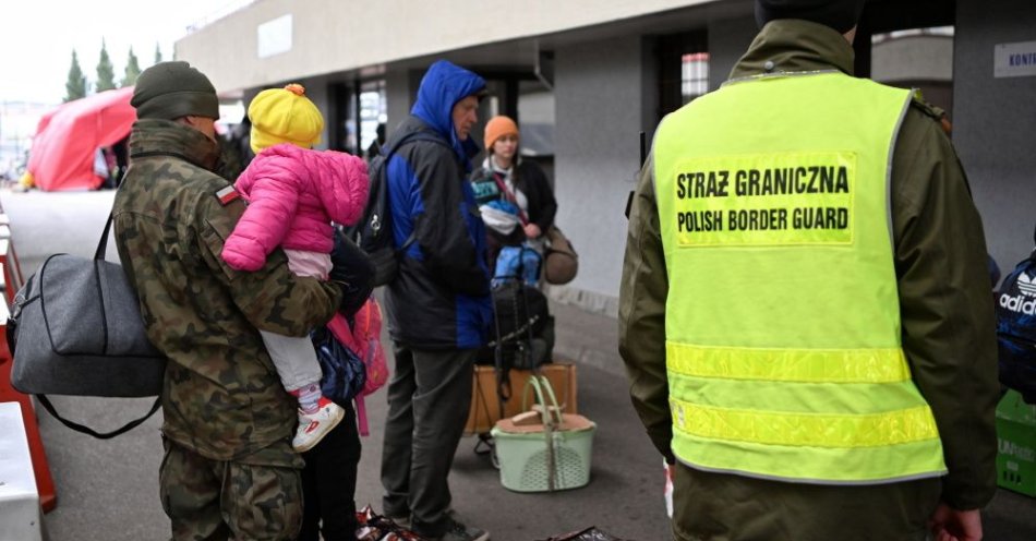 zdjęcie: Od 24 lutego do Polski wjechało z Ukrainy prawie 2,7 mln osób / fot. PAP