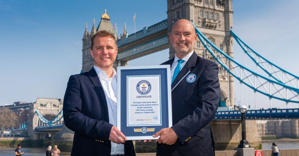 zdjęcie: Globalna kampania prozdrowotna Fast Heroes trafiła do Księgi Rekordów Guinnessa - Guinness World Records™! / fot. nadesłane