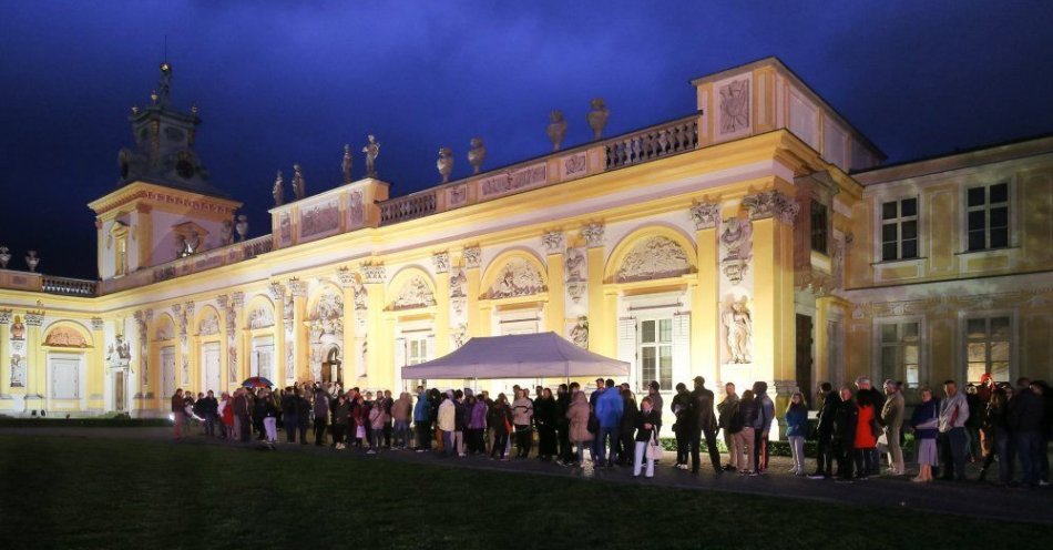 zdjęcie: Tysiące Polaków uczestniczy w Nocy Muzeów; nie mamy problemów z frekwencją / fot. PAP