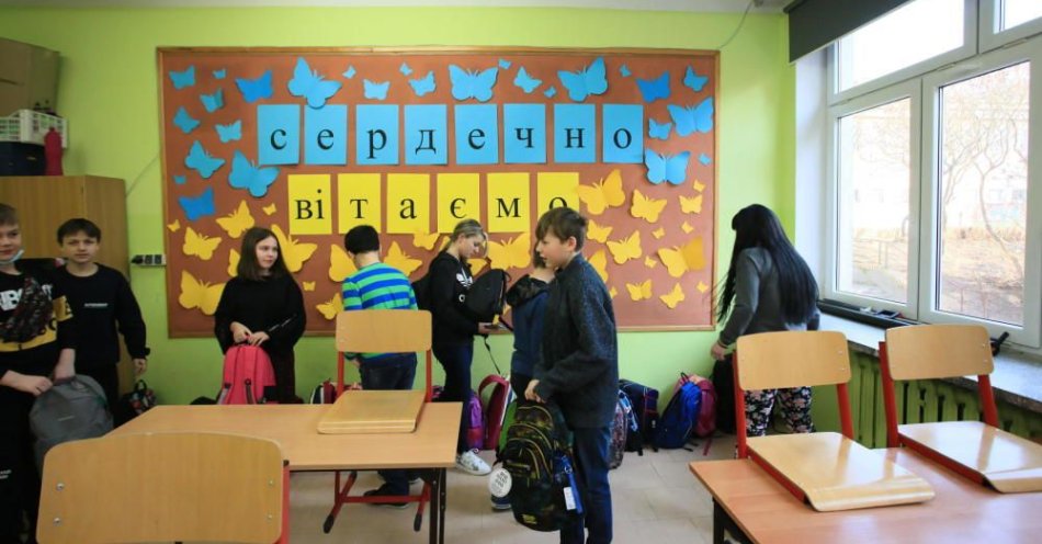 zdjęcie: Do egzaminu ósmoklasisty przystąpi ok. 7,1 tys. uczniów będących obywatelami Ukrainy / fot. PAP