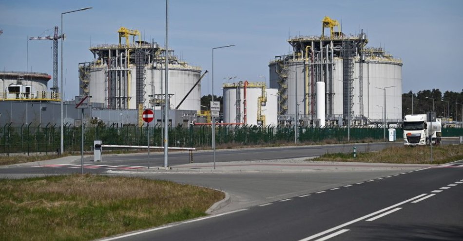zdjęcie: Padł rekord dostaw LNG do terminalu w Świnoujściu / fot. PAP