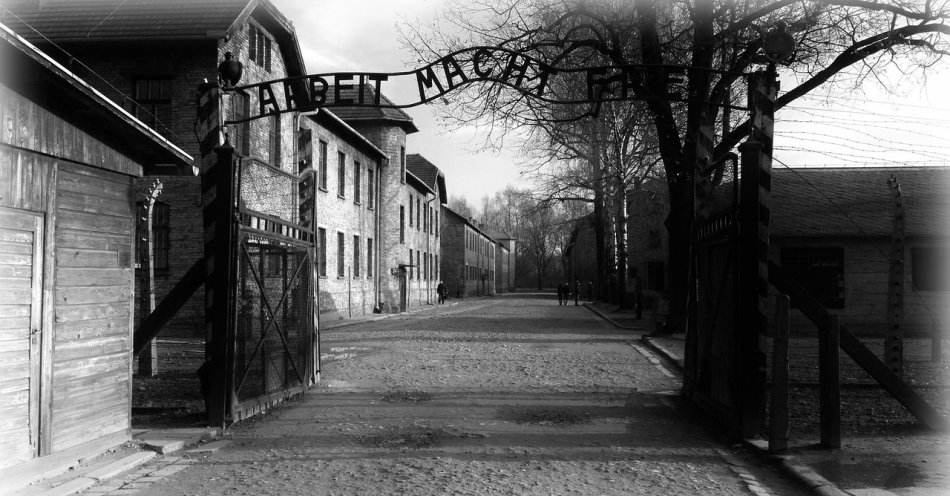 zdjęcie: 80 lat od wielkiej ucieczki Polaków z obozu Auschwitz / pixabay/982498