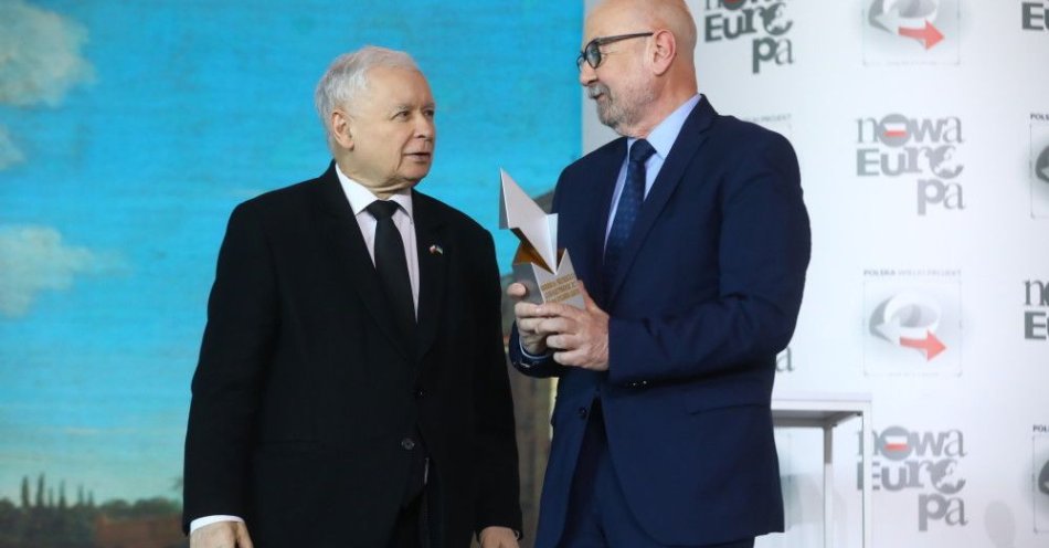zdjęcie: Prof. Ryszard Legutko otrzymał nagrodę im. Prezydenta RP Lecha Kaczyńskiego / fot. PAP