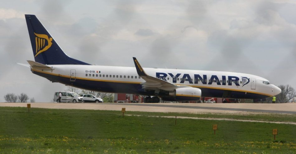 zdjęcie: Ryanair ogłosił największy w historii zimowy rozkład lotów z Łodzi / fot. PAP