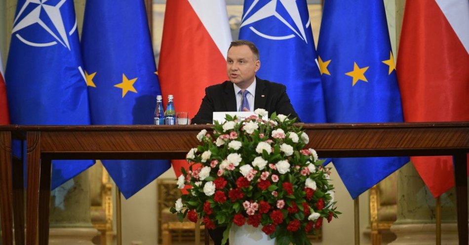 zdjęcie: Spotykamy się, by rozmawiać o sprawach ponad podziałami - o bezpieczeństwie Polski / fot. PAP