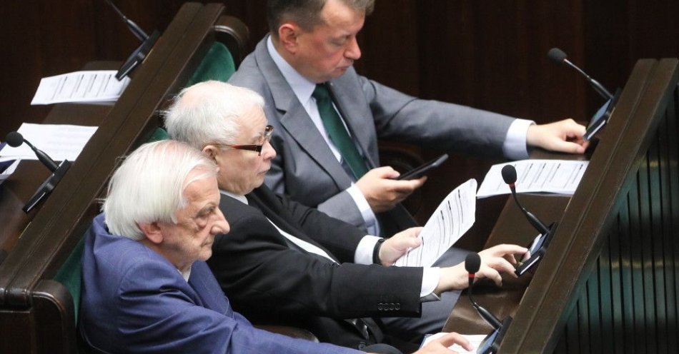 zdjęcie: Sejm odrzucił większość poprawek Senatu ws. nowelizacji ustawy Karta nauczyciela / fot. PAP