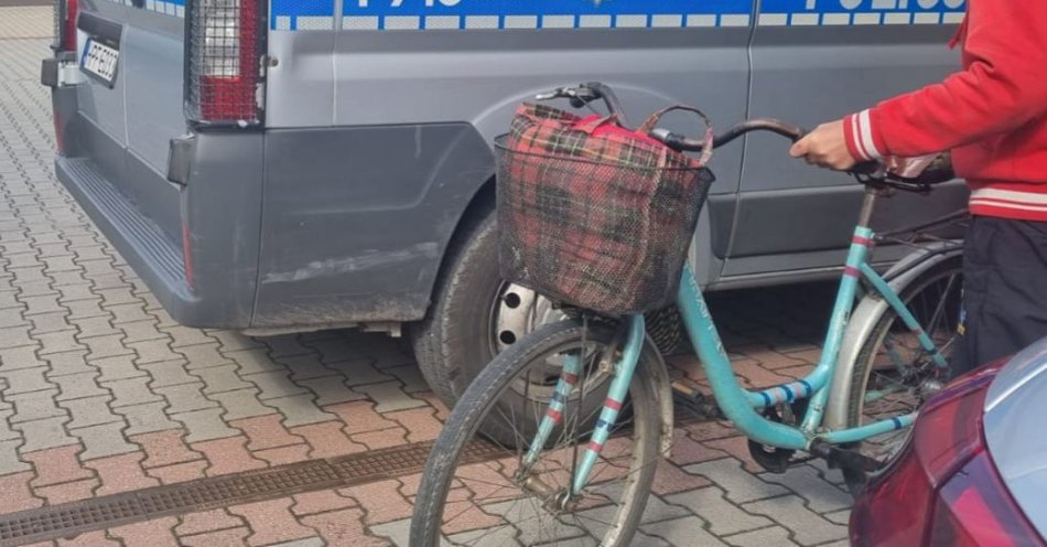 zdjęcie: Rowerzystka miała blisko 3 promile / fot. KPP w Bełchatowie