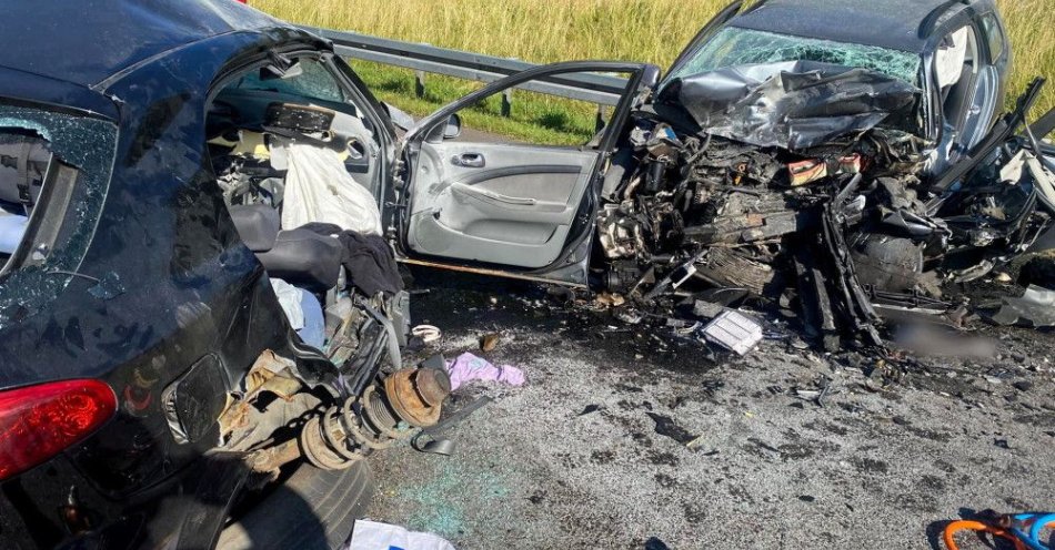 zdjęcie: Cztery osoby zginęły w wypadku drogowym koło Elbląga / fot. PAP