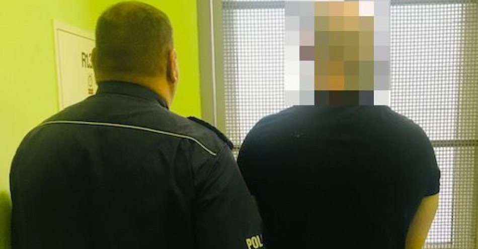 zdjęcie: Szczytno: Europejski nakaz aresztowania – zatrzymany 35-letni mężczyzna / fot. KPP w Szczytnie