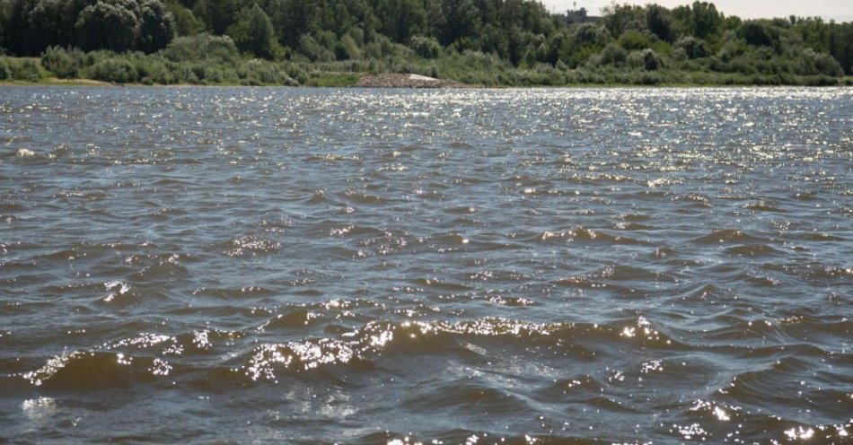 zdjęcie: IMGW wydał ostrzeżenie hydrologiczne dla południowo-wschodniej Polski; możliwe podtopienia / fot. PAP