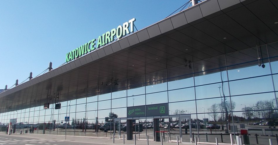 zdjęcie: W Katowice Airport w sobotę obsłużono trzymilionowego pasażera w tym roku / Filips3/CC BY 4.0/https://creativecommons.org/licenses/by/4.0/