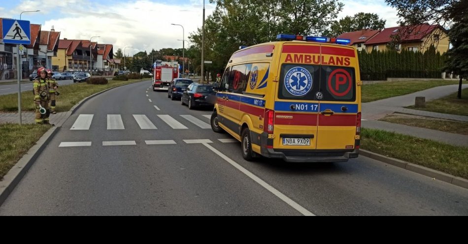 zdjęcie: Bartoszyce: Kolizja przy przejściu dla pieszych. Apelujemy o szczególną uwagę w tych miejscach! / fot. KPP w Bartoszycach