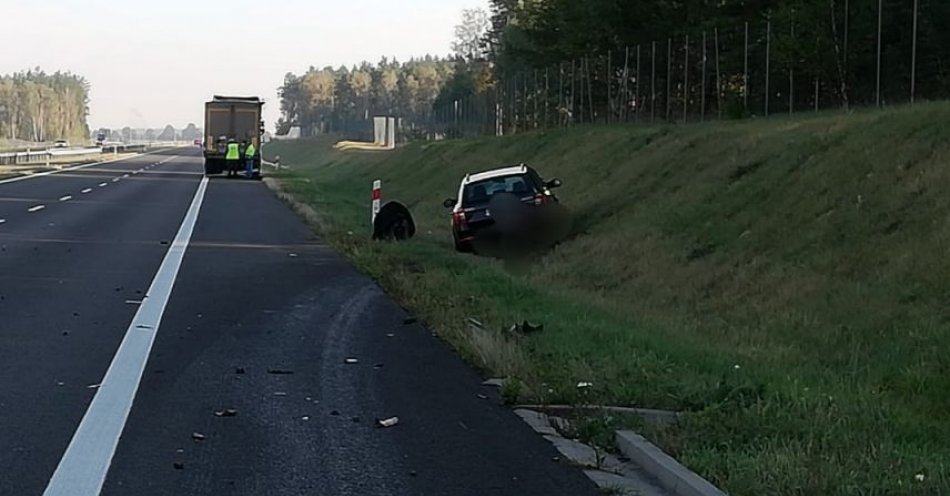 zdjęcie: Wypadek, najechanie na tył pojazdu - S7. / fot. KPP w Nidzicy