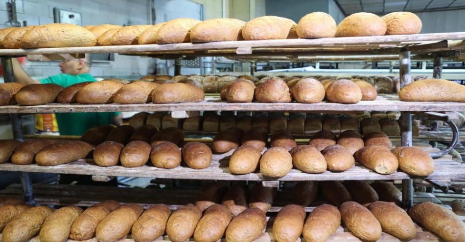 zdjęcie: Długi producentów wyrobów piekarskich i mącznych wzrosły do ponad 0,5 mld zł / fot. PAP