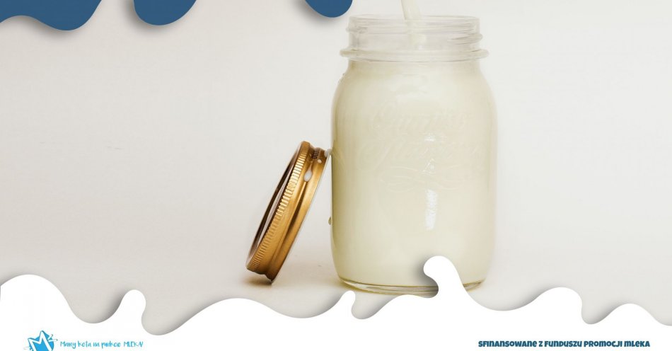 zdjęcie: Mleko z miodem i czosnkiem. Cudowny lek na jesienne przeziębienie? / fot. nadesłane