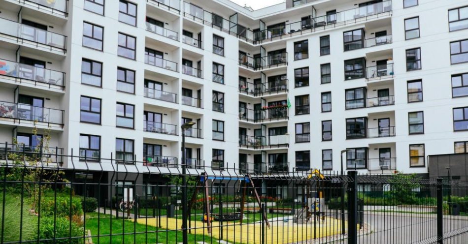zdjęcie: Deweloperski Fundusz Gwarancyjny nie ochroni nabywcy nowego mieszkania z drugiej ręki / fot. PAP