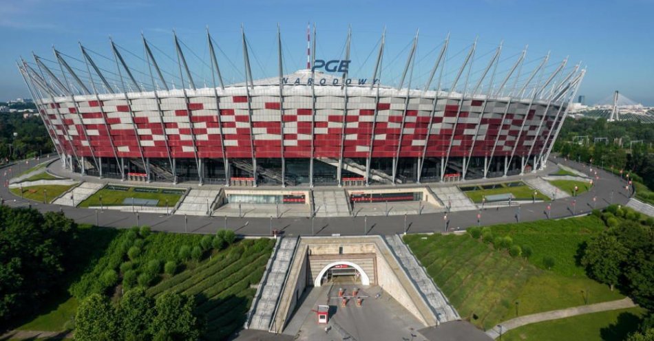 zdjęcie: Stadion PGE Narodowy - obiekt za prawie 2 mld zł zamknięty z powodu wykrytej wady / fot. PAP