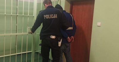 Słupscy policjanci zatrzymali złodzieja katalizatorów
