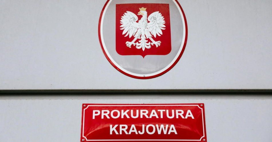 zdjęcie: Prokuratura przedstawiła zarzuty korupcyjne kierownik w Urzędzie Skarbowym w Płońsku / fot. PAP