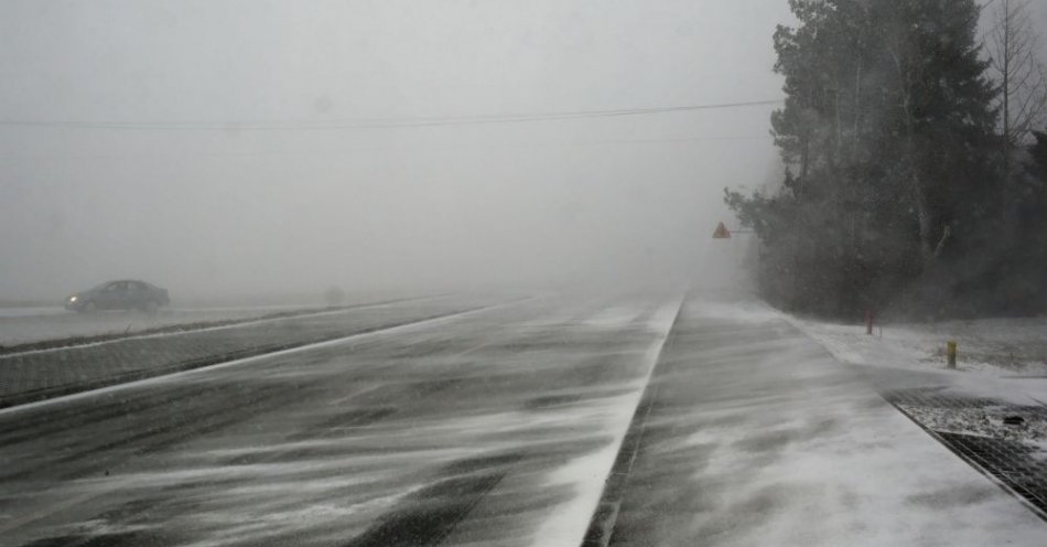 zdjęcie: Od soboty prawdziwy atak zimy - śnieżyce i siarczyste mrozy / fot. PAP