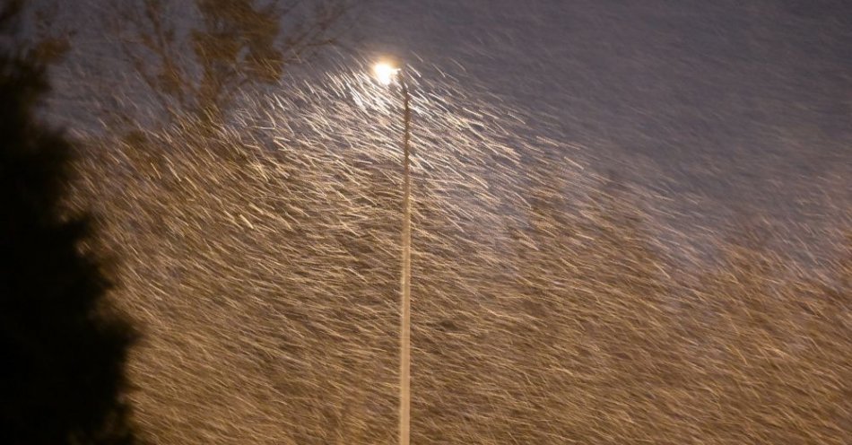 zdjęcie: Niż Brygida przyniesie śnieżyce; w niektórych miejscach pokrywa śniegu wyniesie 20 cm / fot. PAP
