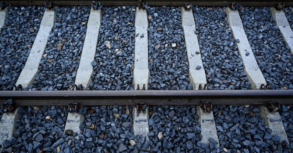 zdjęcie: Modernizacja katowickiego węzła kolejowego nie ruszy do czerwca 2023 r. / fot. PAP