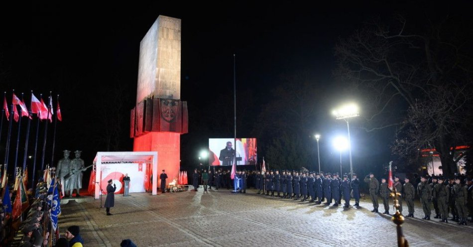 zdjęcie: W Poznaniu uczczono 104. rocznicę wybuchu powstania wielkopolskiego / fot. PAP