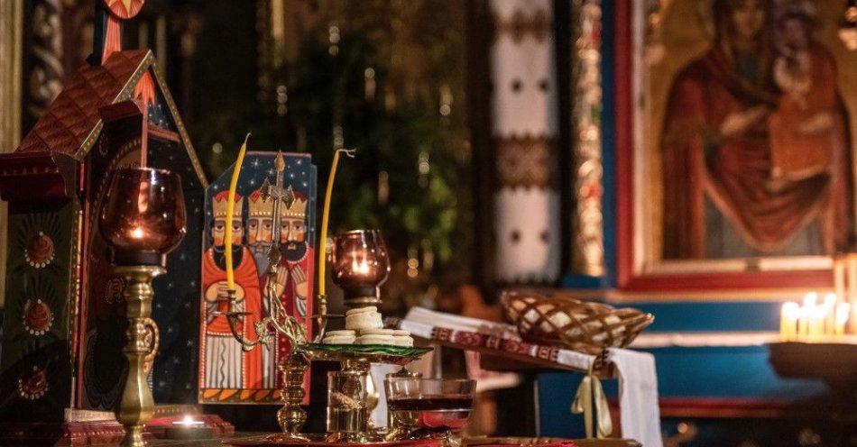 zdjęcie: Kościół grekokatolicki 6 stycznia obchodzi Wigilię Bożego Narodzenia / fot. PAP
