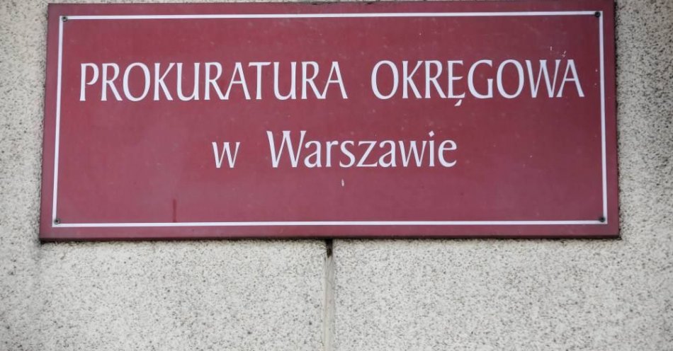 zdjęcie: Prokuratura Okręgowa w Warszawie przejęła śledztwo ws. wypadku radiowozu z dwiema nastolatkami w środku / fot. PAP