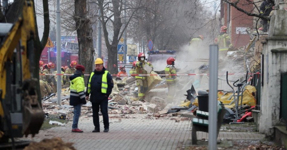 zdjęcie: Nie ucierpiały rodziny ukraińskie mieszkające w budynku, w którym wybuchł gaz / fot. PAP
