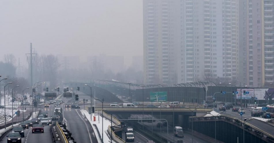 zdjęcie: Jakość powietrza poprawia się / fot. PAP