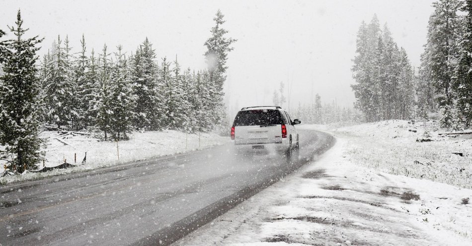 zdjęcie: GDDKiA ostrzega kierowców przed opadami śniegu / pixabay/1281636