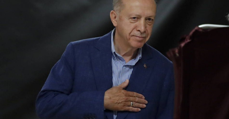 zdjęcie: Obecny szef państwa Erdogan zwycięzcą II tury wyborów prezydenckich / fot. PAP