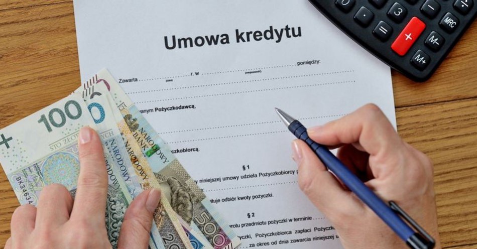 zdjęcie: Polska firma ZwrotyBankowe.pl: szansa na anulowanie odsetek dla Polaków spłacających kredyty gotówkowe / Adobe Stock