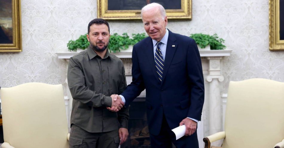 zdjęcie: Prezydent Biden ogłosił nowy pakiet broni dla Ukrainy, w tym baterię systemu obrony powietrznej Hawk / fot. PAP