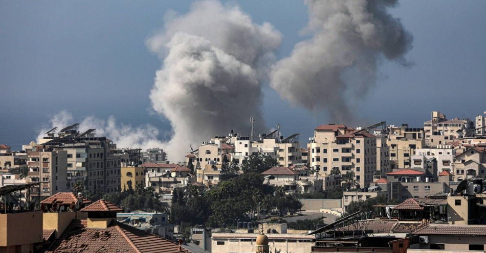 zdjęcie: Liczba ofiar śmiertelnych w Strefie Gazy przekroczyła 10 tys. / fot. PAP