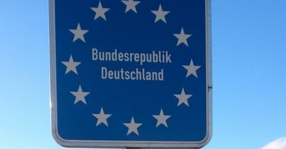 zdjęcie: Bez kolejek w ruchu drogowym w kierunku granicy z Niemcami / pixabay/1267558