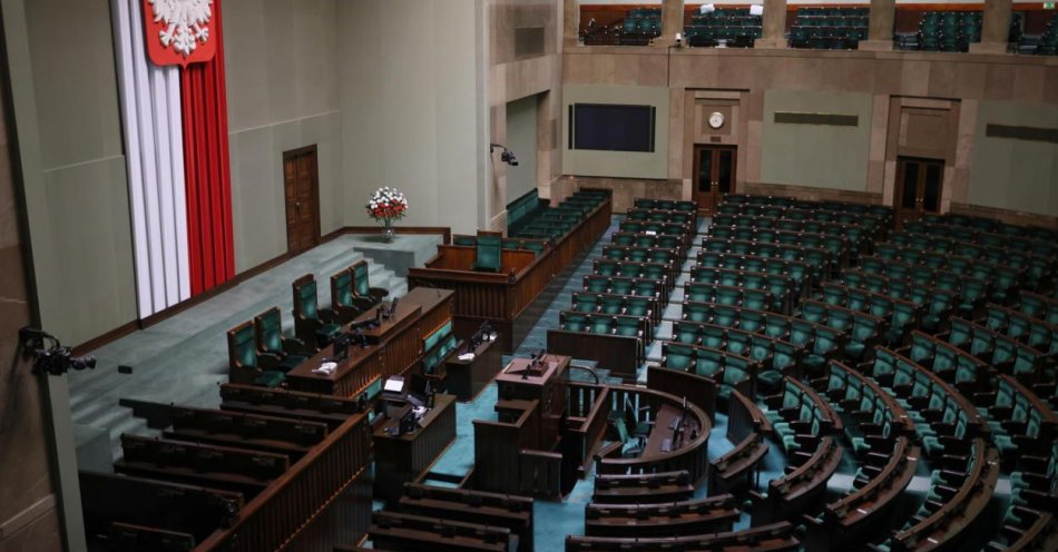 zdjęcie: Aktualne oświadczenia majątkowe liderów partii dostępne na stronach Sejmu / fot. PAP