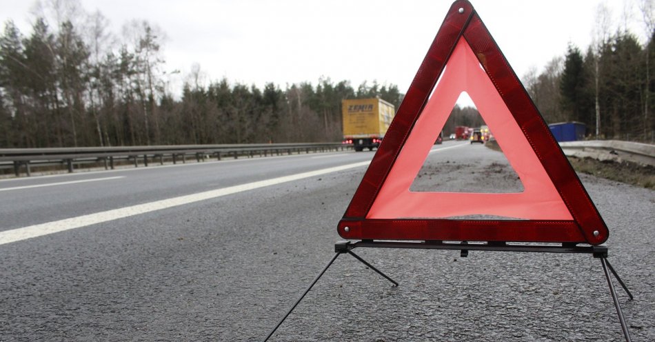 zdjęcie: Koniec utrudnień w ruchu po wypadku na dk 62 / pixabay/1412348