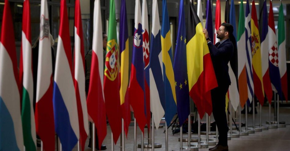 zdjęcie: Rada Europejska podjęła decyzję o rozpoczęciu negocjacji akcesyjnych z Ukrainą i Mołdawią / fot. PAP