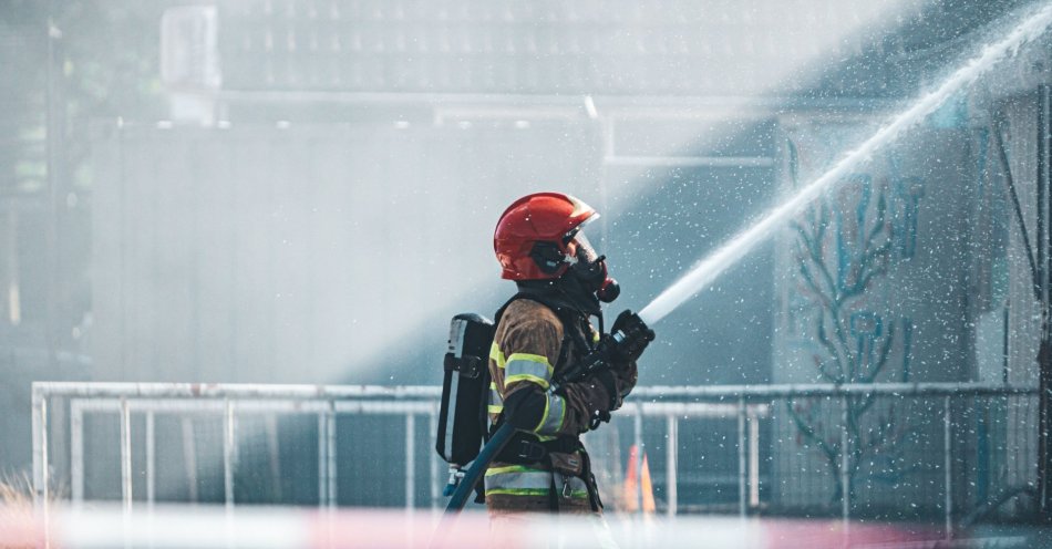 zdjęcie: Dwie ofiary pożaru domu w Żabnicy na Żywiecczyźnie / pexels/9419566