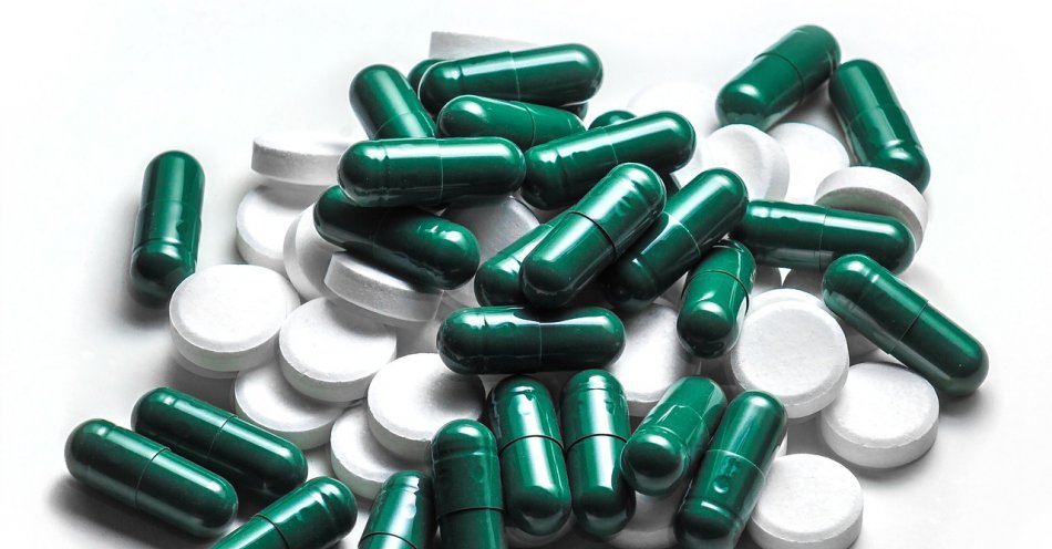 zdjęcie: Rozbity gang fałszerzy produktów leczniczych; zlikwidowane 3 fabryki i 6 magazynów / pixabay/1070943