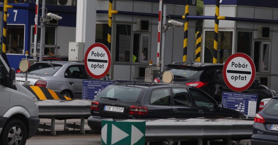 zdjęcie: Zarządca autostrady A4 Katowice - Kraków zlikwiduje zniżkę za płatności automatyczne / fot. PAP